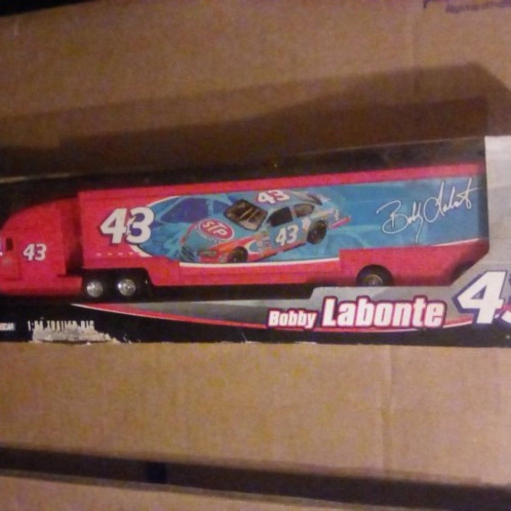 Motorsports Authentics NASCAR 43 Bobby Labonte Team Hauler Trailer 1/64
